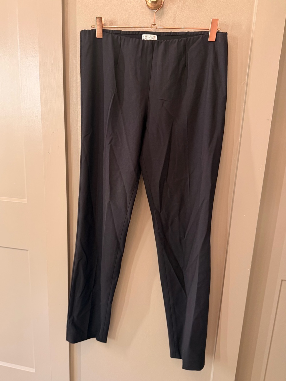 Brunello Cucinelli Men's Black Tailored Dress Trousers